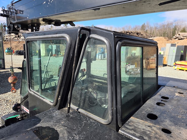 massey-ferguson-8-image-43