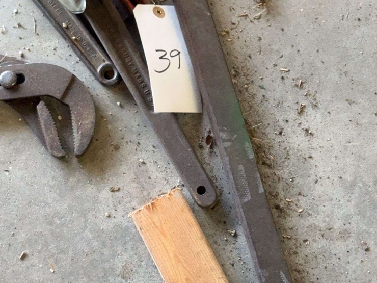 assorted-wrenches,-drill-bits-and-tool-accessories-image-5