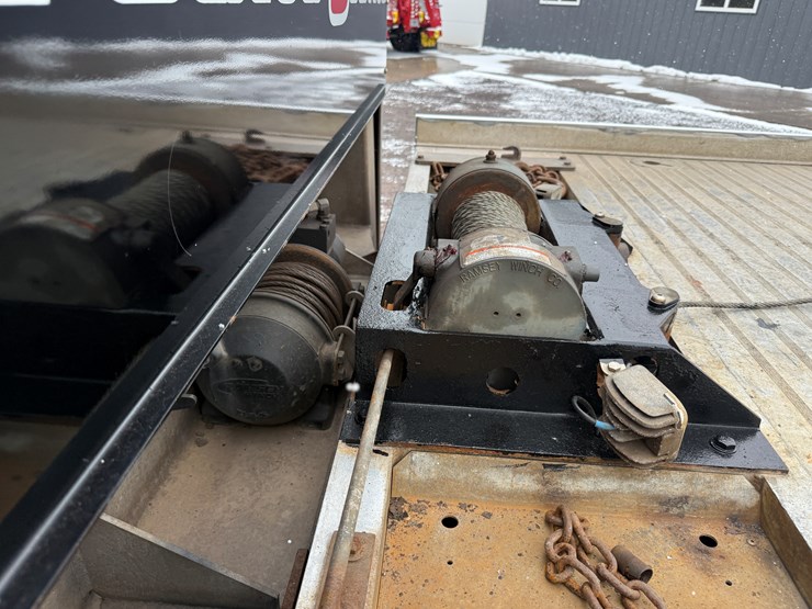 2018-ford-f650-image-18