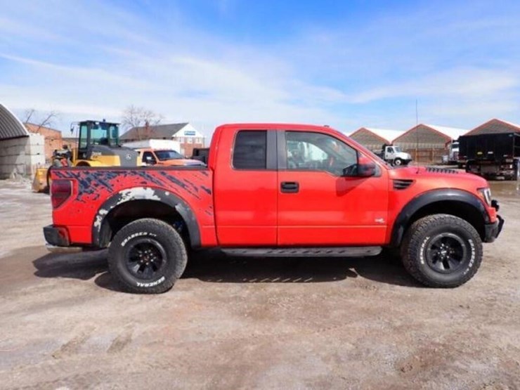 2010-ford-f150-raptor-image-4