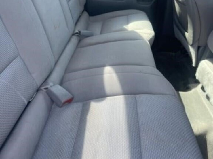 2015-chevrolet-silverado-2500hd-image-22