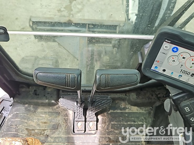 2021-bobcat-e42-image-37