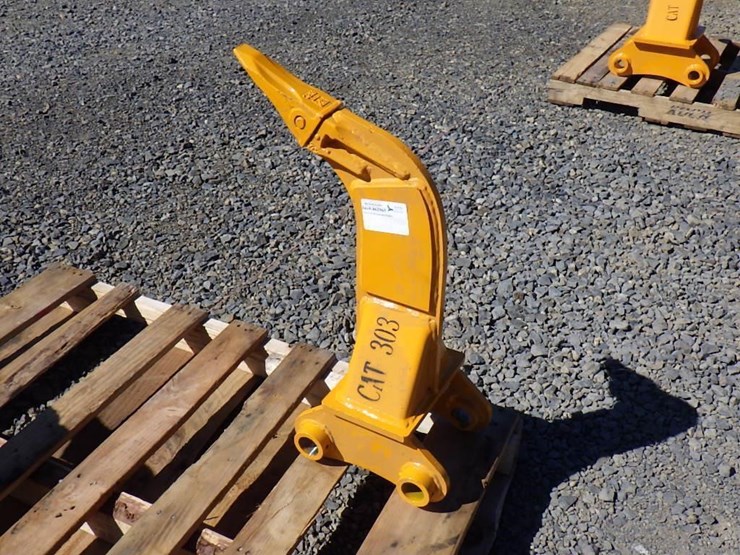 caterpillar-303-image-3