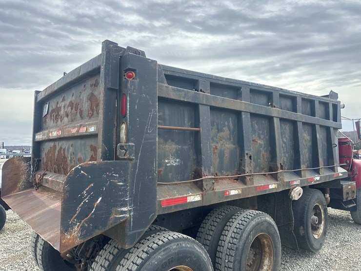 1986-mack-dm686s-image-17