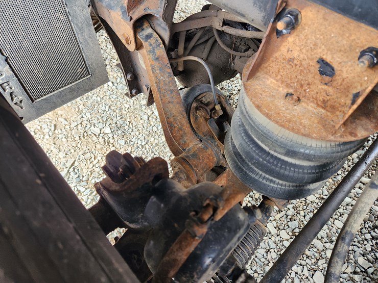 2014-kenworth-t800-image-44