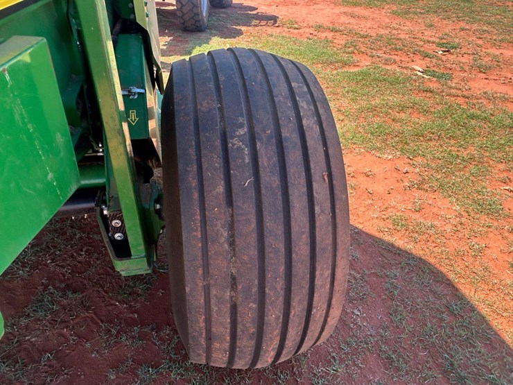 john-deere-569-image-8