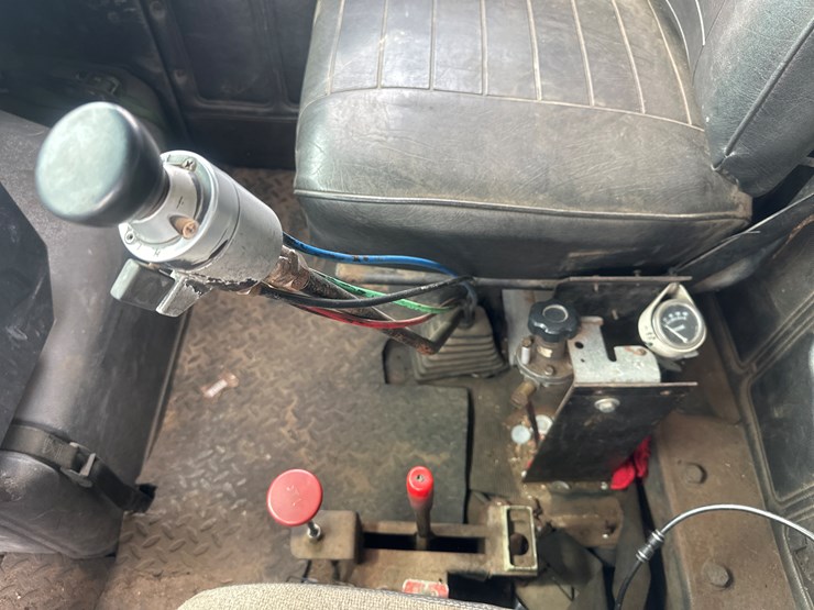 1986-mack-dm686s-image-24