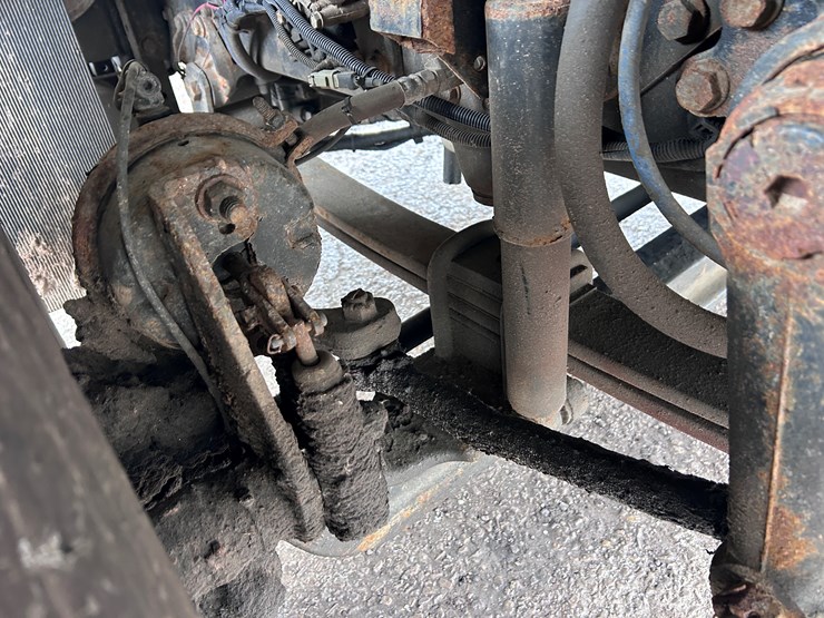 2003-international-7400-image-32