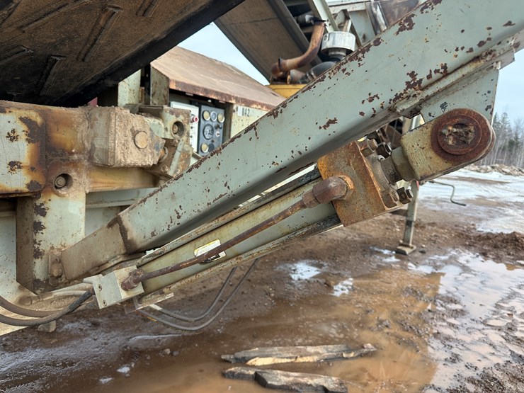 massey-ferguson-8-image-44