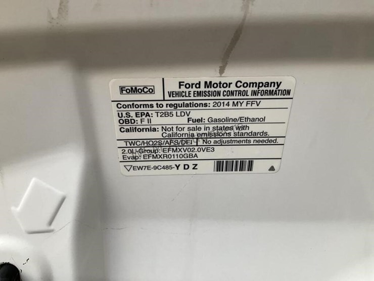 2014-ford-focus-se-sdn-image-14