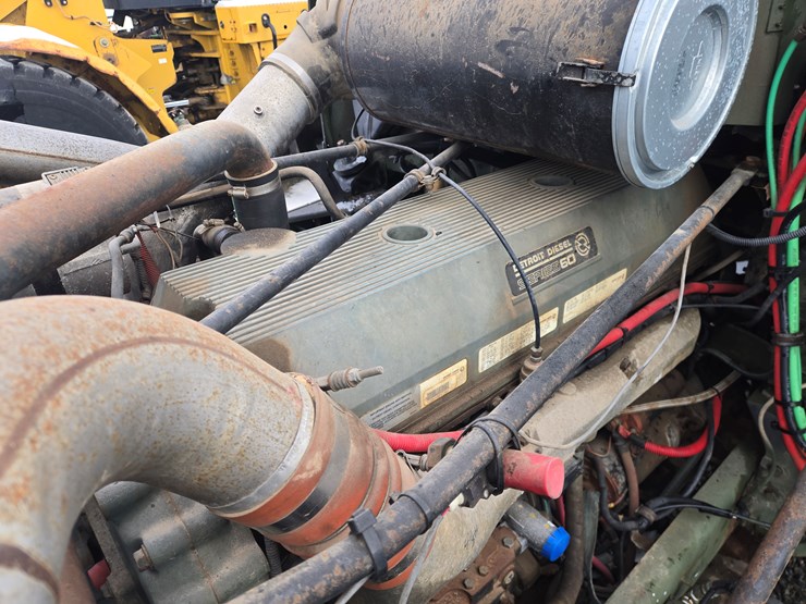 1992-massey-ferguson-8-image-53