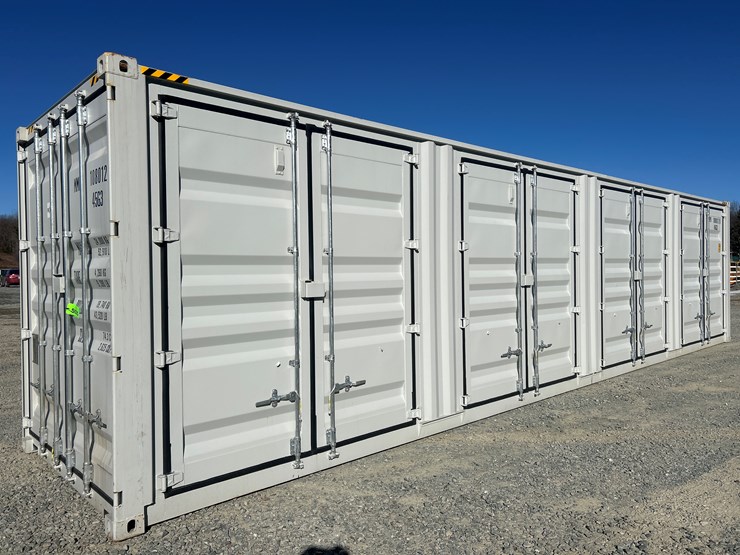 massey-ferguson-8-image-1