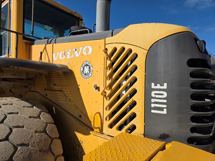 volvo-l110e-image-34