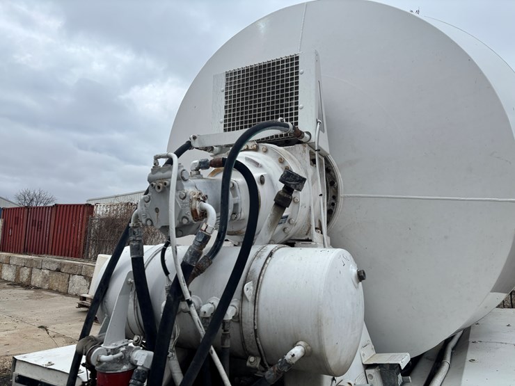 2004-kenworth-w900-image-82