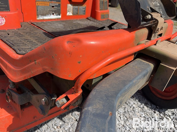 2018-kubota-zd1211-image-15