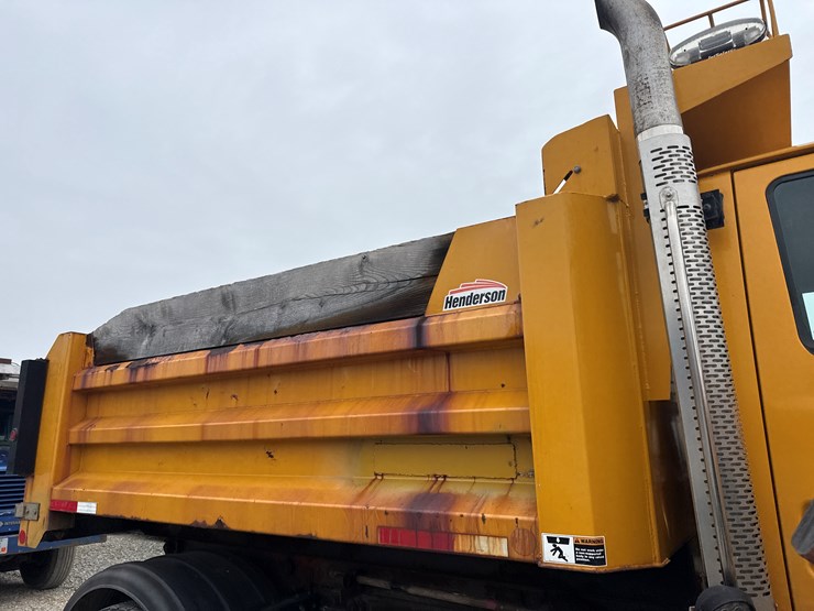 2007-sterling-acterra-image-22