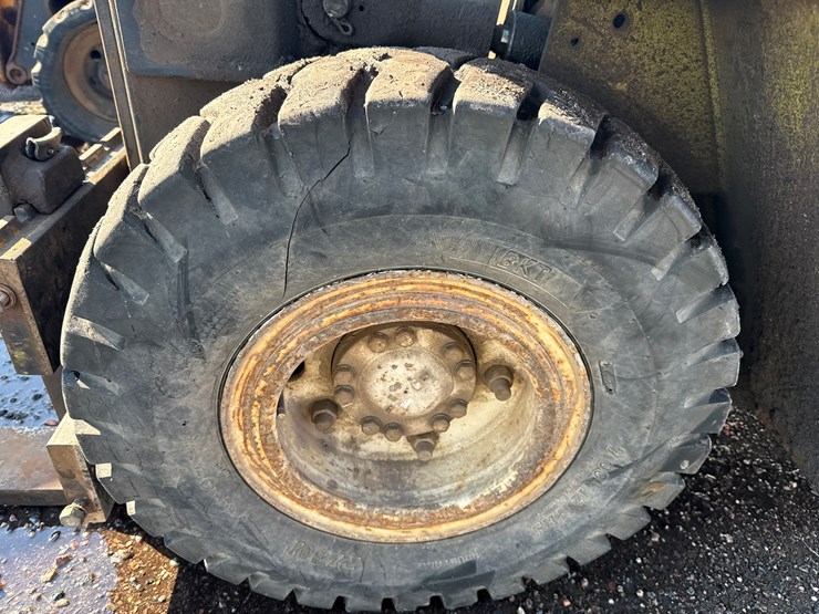 clark-gpx25-image-21