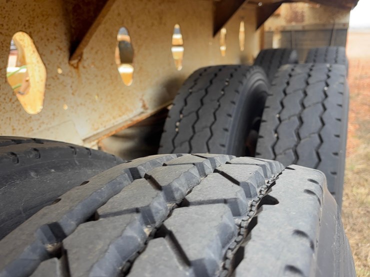 2016-crosscountry-tl-420-bcl-trailer-image-7