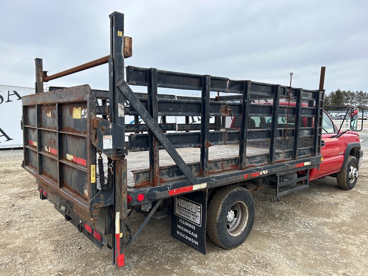 2006-chevrolet-3500-image-5