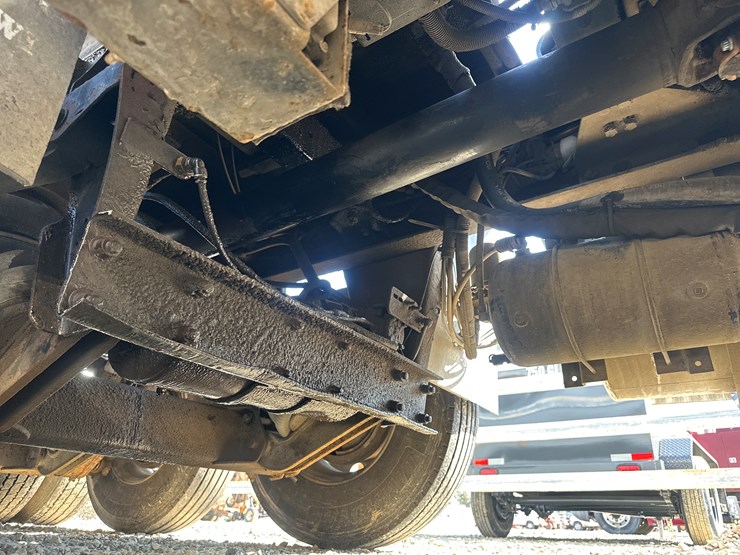 2014-kenworth-t800-image-81