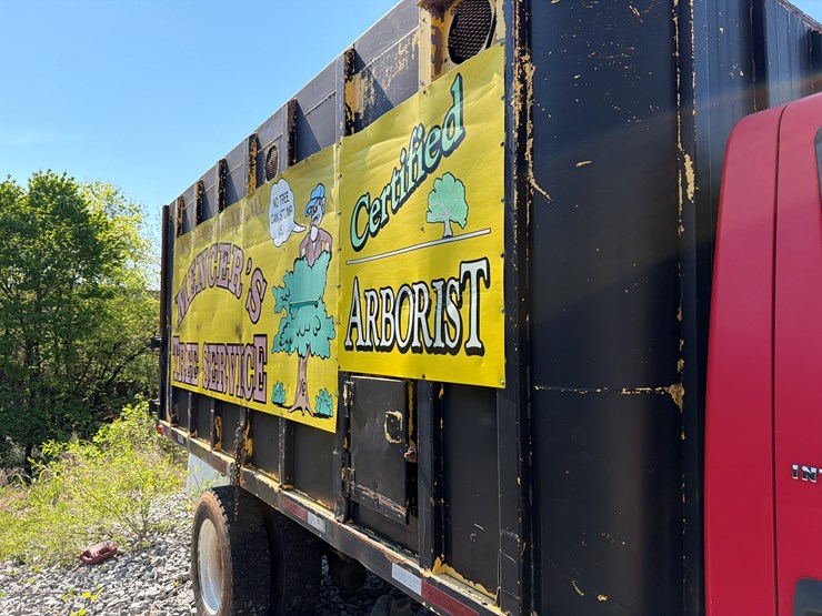 2005-international-durastar-4400-image-26