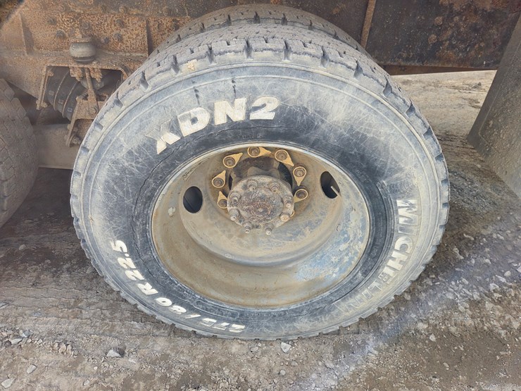 1998-international-paystar-5000-image-81