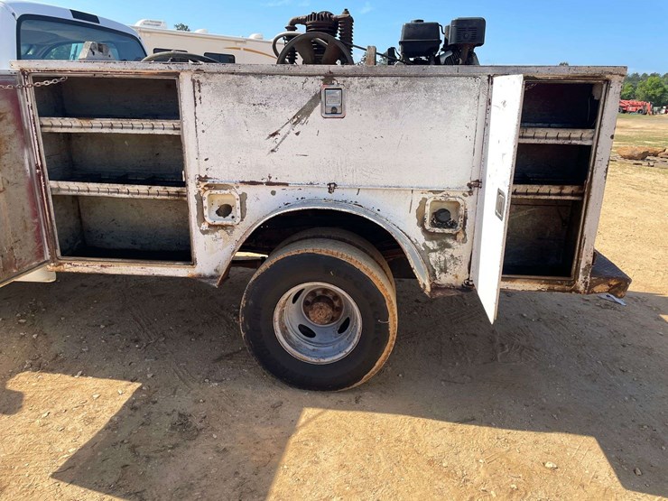 1999-ford-f350-image-14