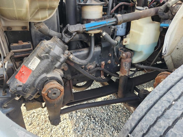 2003-international-durastar-4300-image-63