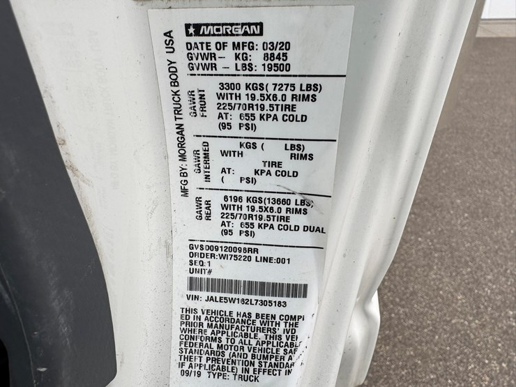 2019-isuzu-nrr-image-57