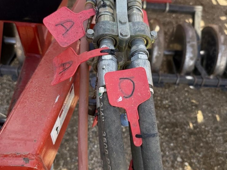2007-bourgault-5710-image-44