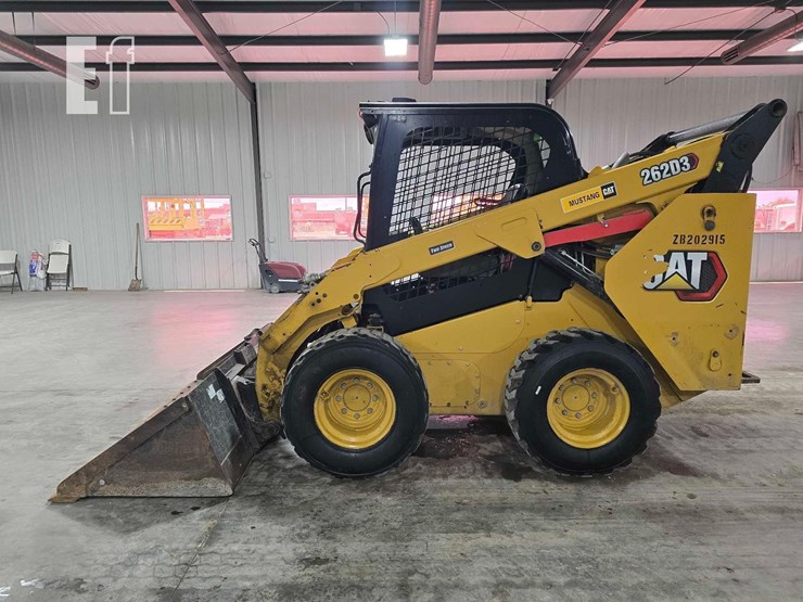 caterpillar-262d3-image-5