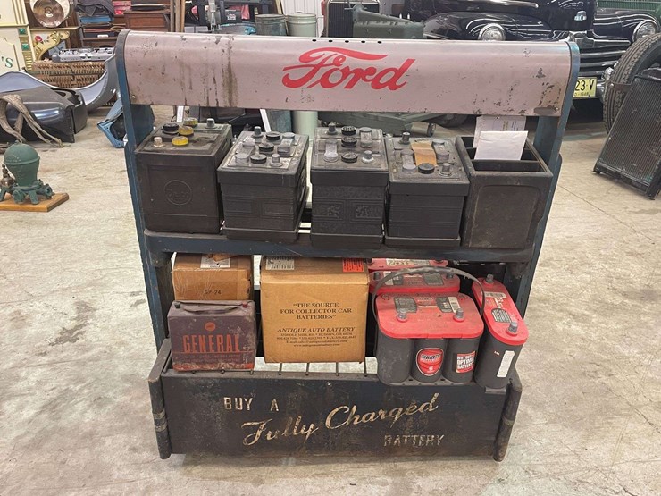ford-battery-display-rack-image-5