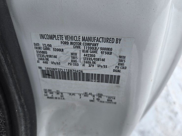 2001-ford-f350-image-52