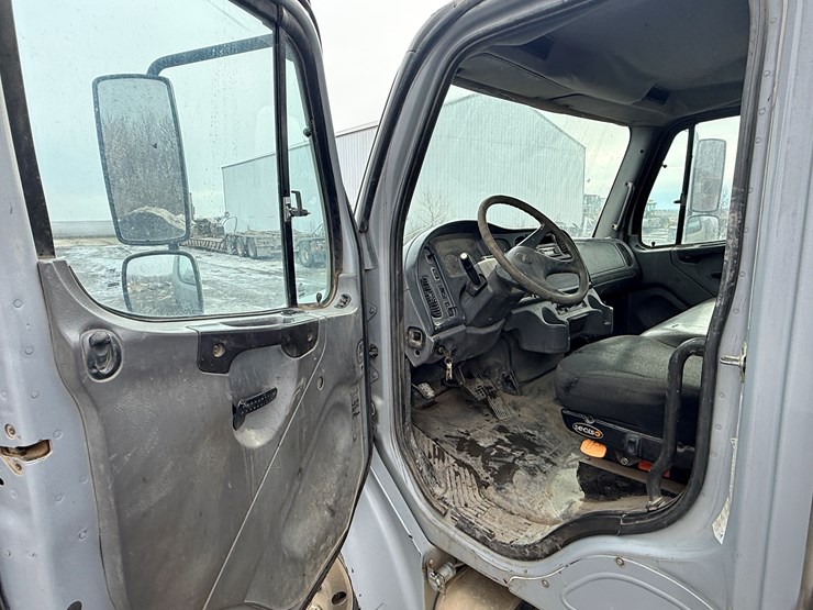 2004-caterpillar-c7-image-68