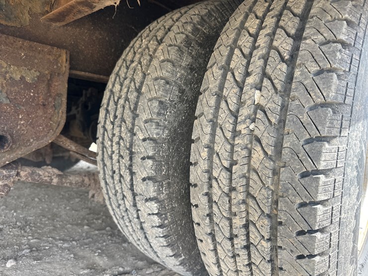 2008-massey-ferguson-8-image-31