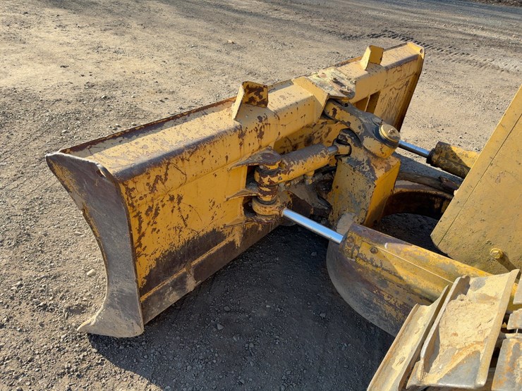 1988-deere-450g-image-10