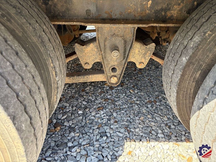 1998-cherokee-r20-20+5-dual-t/a-tag-trailer-image-24