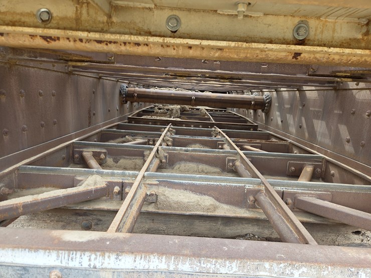 #4976-•-jci-20'x6'-triple-deck-screener-image-21