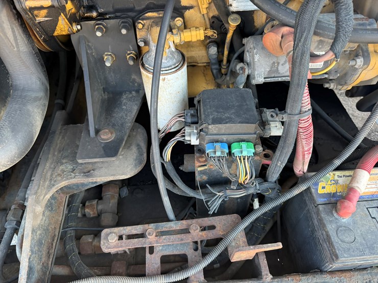 2007-caterpillar-tl1055-image-28