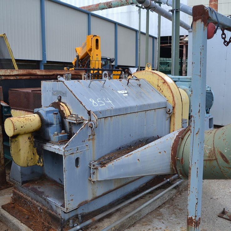 MONTGOMERY 48" HORIZONTAL GRINDER