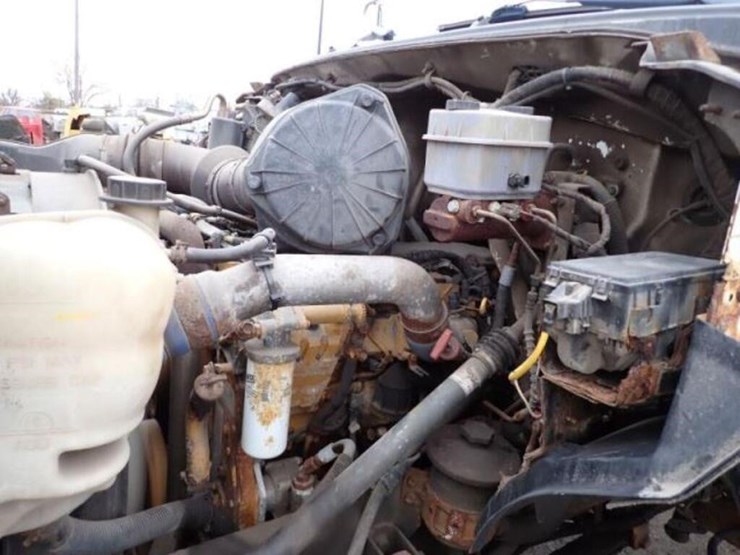 2006-ford-f650-xlt-image-23