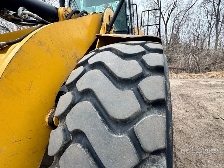 2012-caterpillar-966k-image-9