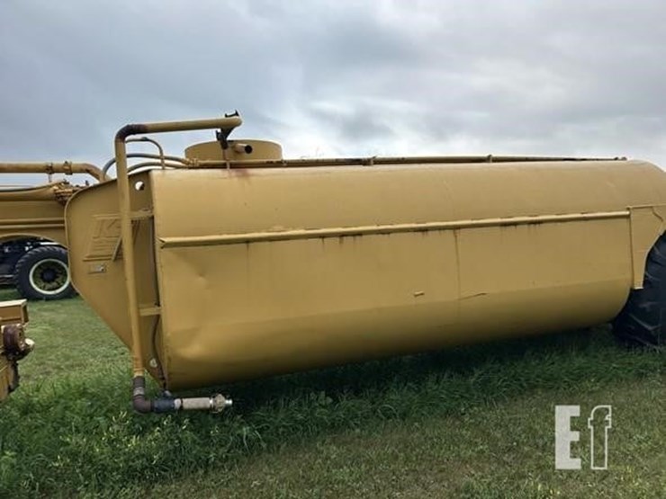 caterpillar-613-image-5