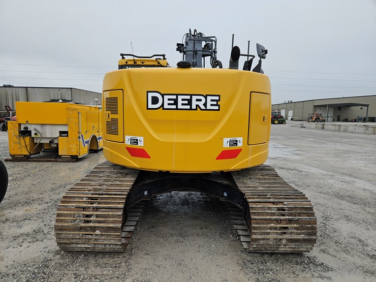 2018-john-deere-2018-image-16