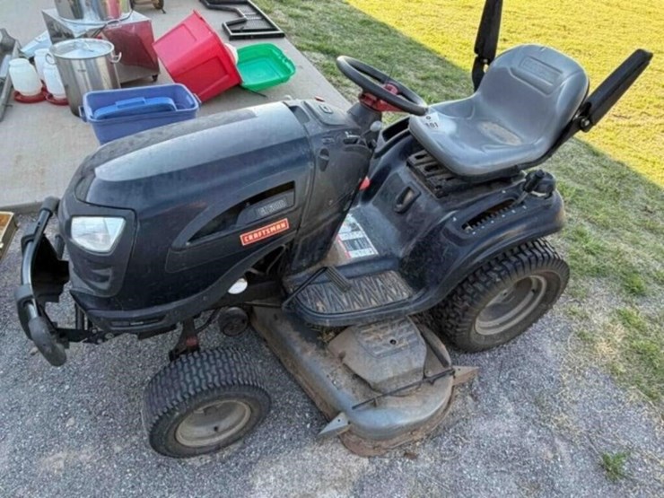 craftsman-riding-mower-image-1