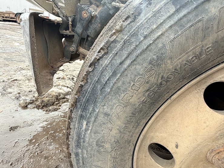 2004-caterpillar-c7-image-58