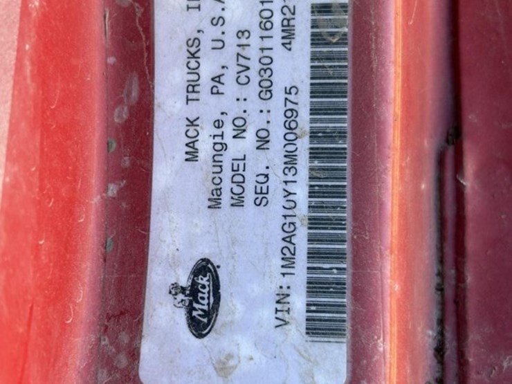 2003-massey-ferguson-8-image-89