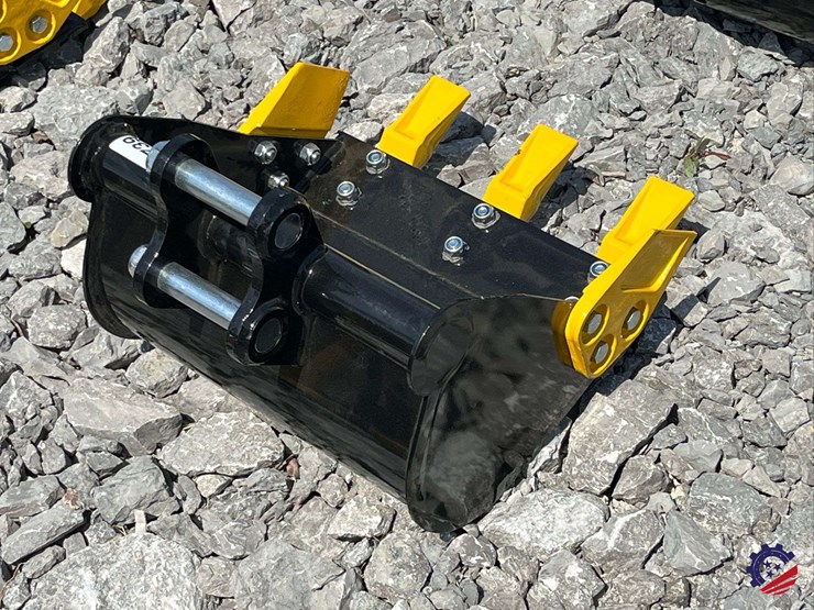 unused-2026-ce-16"-toothed-bucket-image-5