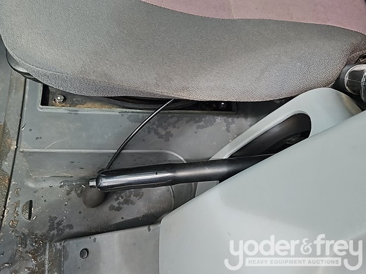 2014-caterpillar-907h2-image-25