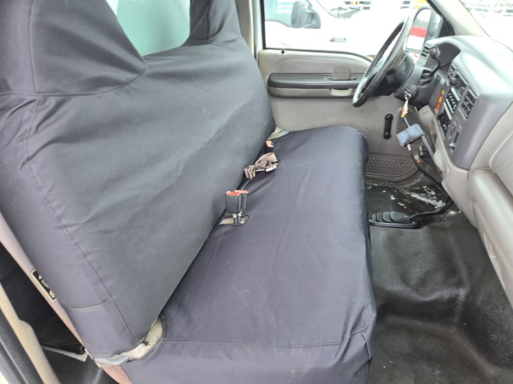 2001-ford-f350-image-46